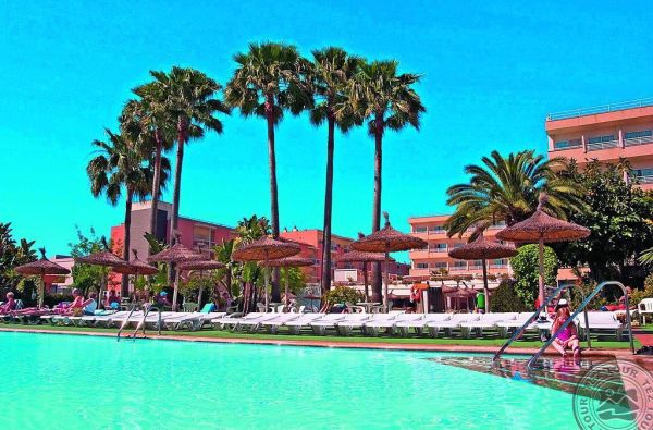 Santa Ponso. Išsvajotos šeimos atostogos MALJORKOJE. Skrydis, 7n. viešbutyje GLOBALES PIONERO SANTA PONSA 4*, su pusryčiais ir vakarienėmis - nuo 440 €!