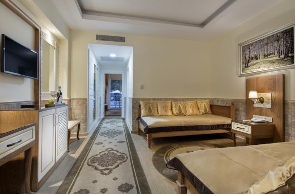 KEMERAS.Pasitikite vasarą po palme! Lepinkitės saulės spinduliais! Tikras atsipalaidavimas saulėtoje Turkijoje NIRVANA DOLCE VITA 5* viešbutyje. Leiskitės į nepakartojamų atostogų sūkurį!Skrydis,7 n. 5* viešbutyje su „ultra viskas įskaičiuota" maitinimu