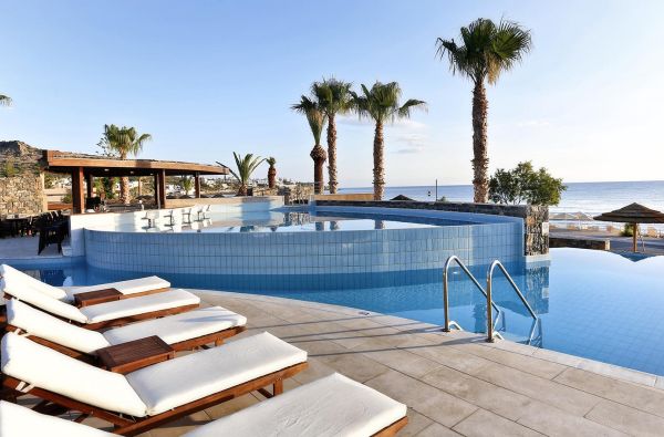 KRETA. Viskas, ko reikia. Skrydis, 7n. puikiame BLUE SEA BEACH 5* viešbutyje su pusryčiais ir vakariene.
