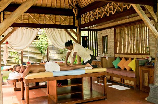 Kokybiškas poilsis Maldyvuose! Skrydis, pervežimas ir 7 n. viešbutyje SUN ISLAND RESORT & SPA 4+* su pusryčiais ir vakarienėmis