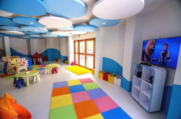 Tobulos atostogos Maldyvuose! Skrydis, pervežimas ir 7 n. viešbutyje HOLIDAY INN RESORT KANDOOMA 4+* su pusryčiais ir vakarienėmis