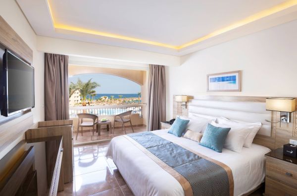 HURGADA. Kokybiškos atostogos. Skrydis, 7n. puikiame viešbutyje PICKALBATROS BEACH ALBATROS RESORT HURGHADA 4* su ”viskas įskaičiuota” maitinimu!