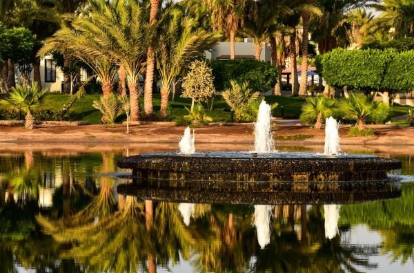HURGADA. Kokybiškos atostogos. Skrydis, 7n. puikiame viešbutyje PHARAOH AZUR RESORT 5* su ”viskas įskaičiuota” maitinimu!