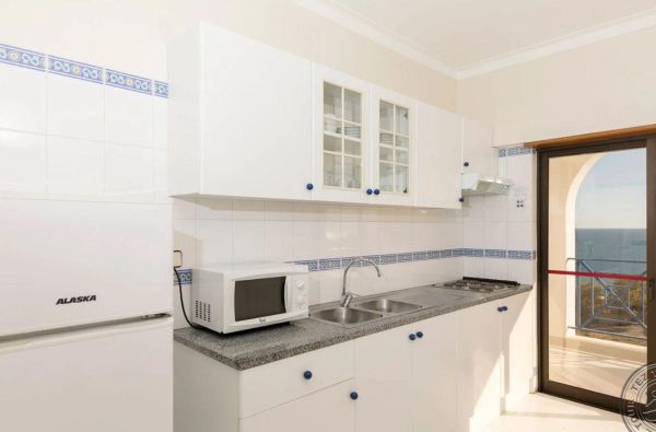 ALBUFEIRA - Armasaun de Pera. Saulėtos atostogos ALGARVĖJE. Skrydis, 7n. viešbutyje BE SMART TERRACE ALGARVE 3*, be maitinimo - nuo 485 €!