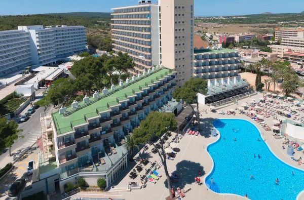 Magalufas. Smagios šeimos atostogos MALJORKOJE. Skrydis, 7n. viešbutyje SOL BARBADOS 4*, su pusryčiais ir vakarienėmis - nuo 609 €!