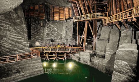 Lenkija. Veličkos druskų kasykla.