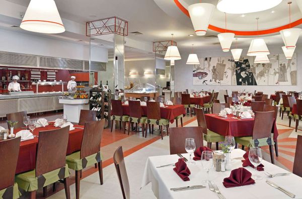 Kvapą gniaužiančios atostogos Bulgarijoje 5* viešbutyje SOL NESSEBAR PALACE su skrydžiu ir maitinimu  „viskas įskaičiuota“