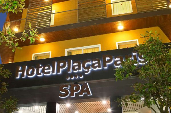 LLoret de Maras. Mėgstantiems būti šurmulio sūkuryje, siūlome apsistoti - Lloret de Maro centre - Ispanija. Skrydis, 7n. viešbutyje ALEGRIA PLAZA PARIS 4*, su pusryčiais - nuo 575 €!