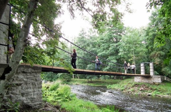 Artimoje, bet kitokioje Estijoje