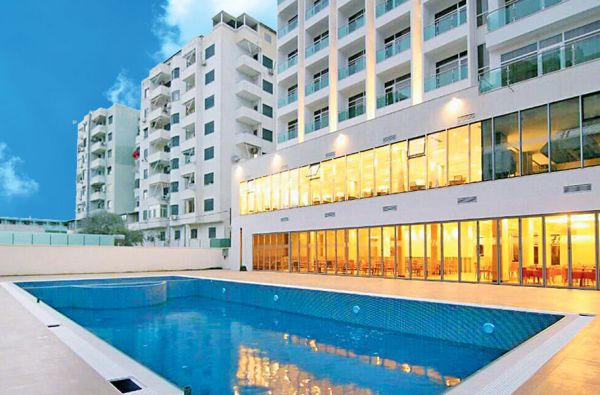 Poilsis prie jūros ALBANIJOJE. Skrydis, 7n. puikiame viešbutyje HORIZONT 4 * su „viskas įskaičiuota“ – 669 €!