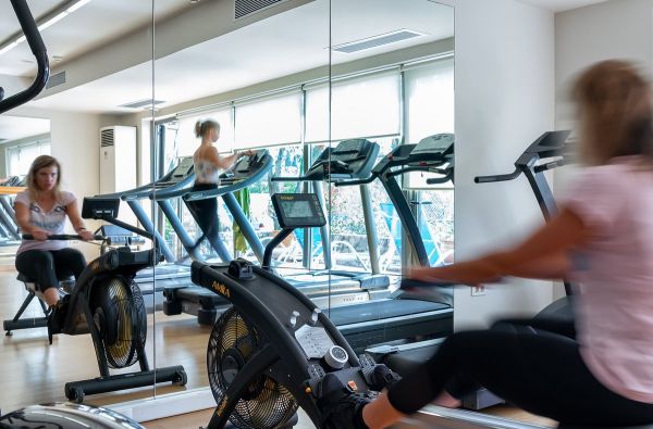 KORFU. Šviesus atokvėpis. Skrydis, 7 n. saloje KONTOKALI BAY RESORT & SPA 5* viešbutyje su pasirinktu maitinimu.