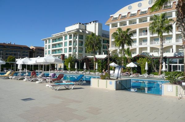 ALANIJA. Saulėtos atostogos ALANIJOJE. Skrydis, 7n. puikiame viešbutyje MERYAN 5* su viskas įskaičiuota plius maitinimu!