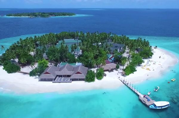 Saulėtos atostogos Maldyvuose! Skrydis, pervežimas ir 7 n. viešbutyje MALAHINI KUDA BANDOS 4* su pusryčiais ir vakarienėmis