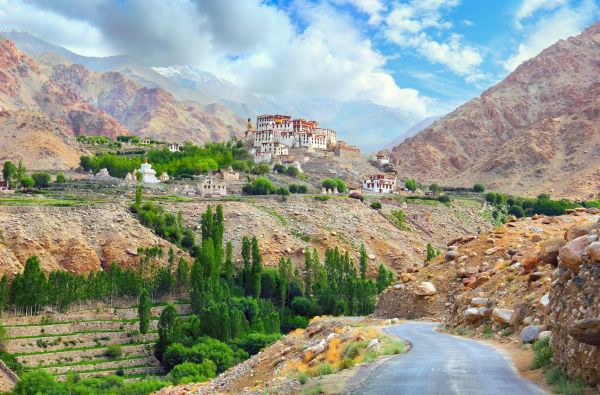 Geografinių ir dvasinių aukštumų LADAKAS - vienuolynų mistika, magiškas Hemiso festivalis* ir ekstremalūs Himalajų kontrastai mažajame Tibete 13d.