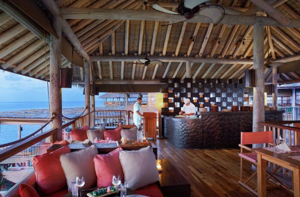 Idiliškas poilsis Maldyvuose! Skrydis, pervežimas ir 7 n. viešbutyje SIX SENSES LAAMU 5* su pusryčiais ir vakarienėmis