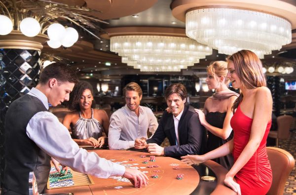 Šv. Kalėdų ir Naujųjų metų sutikimas kruizinėje kelionėje po Karibus naujausiu MSC WORLD AMERICA laivu su vadovu iš Lietuvos