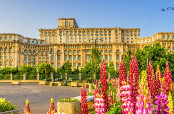 GRŪDA. Rumunija - kalnuotoji grafo Drakulos šalisGRŪDA. Rumunija - kalnuotoji grafo Drakulos šalis