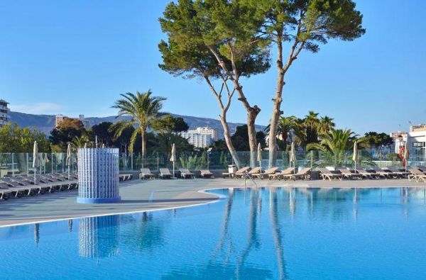 Magalufas. Smagios šeimos atostogos MALJORKOJE. Skrydis, 7n. viešbutyje SOL BARBADOS 4*, su pusryčiais ir vakarienėmis - nuo 609 €!