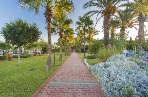 ALANIJA. Saulėtos atostogos. Skrydis, 7n. puikiame viešbutyje LONICERA WORLD 4* su viskas įskaičiuota PLIUS maitinimu!