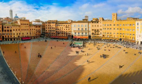 Italija. Piazza del Campo.