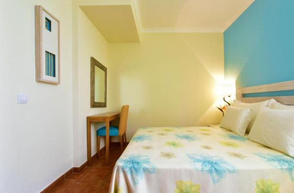 ALBUFEIRA - Armasaun de Pera. Ideali vieta Jūsų rudens atostogoms ALGARVĖJE. Skrydis, 7n. viešbutyje PESTANA VIKING 4*, su pusryčiais - nuo 615 €!