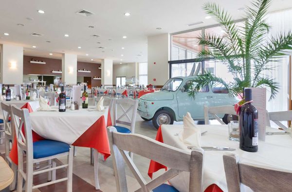 Smagių akimirkų kupinos atostogos Bulgarijoje 4* viešbutyje SOL LUNA BAY RESORT su skrydžiu ir maitinimu „viskas įskaičiuota“