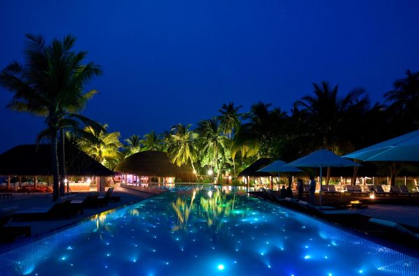 Šeimos atostogos Maldyvuose! Skrydis, pervežimas ir 7 n. viešbutyje KURAMATHI MALDIVES 4+*