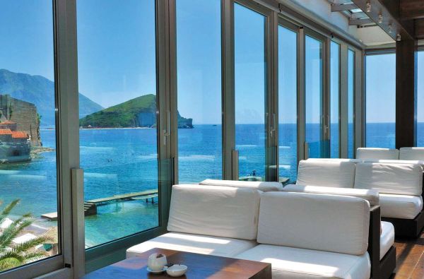 Kokybiškos atostogos JUODKALNIJOJE. Skrydis, 7n. puikiame viešbutyje AVALA RESORT & VILLAS 4+* su „pusryčiais“ –  725 €!