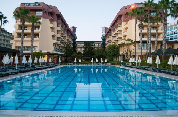 ALANIJA. Saulėtos atostogos ALANIJOJE. Skrydis, 7n. puikiame viešbutyje MERYAN 5* su viskas įskaičiuota plius maitinimu!