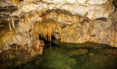 Slovakija. Stalaktitų – stalagmitų urvai.
