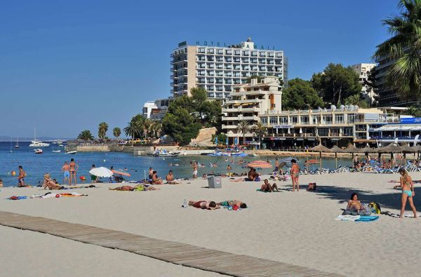 PALMANOVA. Atsipalaiduokite ir pasimėgaukite idealiomis atostogomis MALJORKOJE. Skrydis, 7n. viešbutyje ALUA HAWAII MALLORCA AND SUITES 4*, su pusryčiais ir vakariene  - nuo 649 €