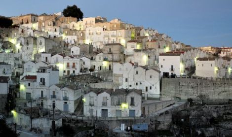 Italija. Monte Sant Andželo.