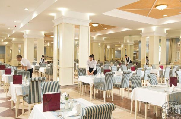 Kvapą gniaužiančios atostogos Bulgarijoje 4* viešbutyje RIU HELIOS su skrydžiu ir maitinimu „viskas įskaičiuota“