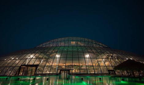 Lenkija. Suntago vandens parkas.