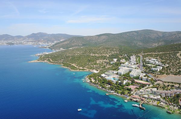 BODRUMAS. Išskirtinės atostogos prie Egėjo jūros. Skrydis, 7n. puikiame viešbutyje BODRUM HOLIDAY RESORT & SPA 4* su viskas įskaičiuota maitinimu!