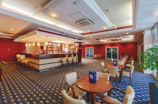 Kokybiškos atostogos JUODKALNIJOJE. Skrydis, 7n. puikiame viešbutyje MONTENEGRO BEACH RESORT 4 * su „pusryčiais“ – 699 €!