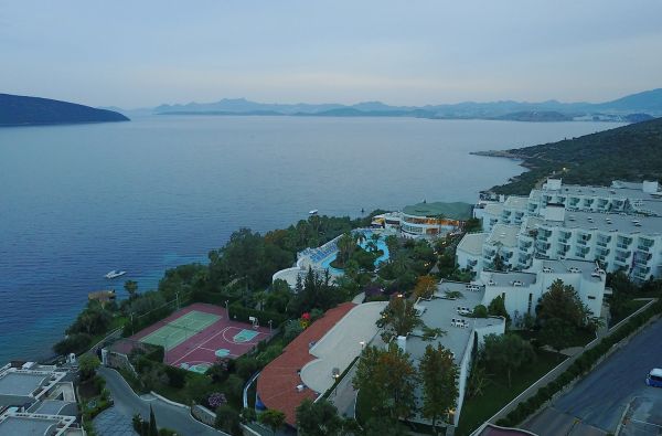 BODRUMAS. Išskirtinės atostogos prie Egėjo jūros. Skrydis, 7n. puikiame viešbutyje BODRUM HOLIDAY RESORT & SPA 4* su viskas įskaičiuota maitinimu!
