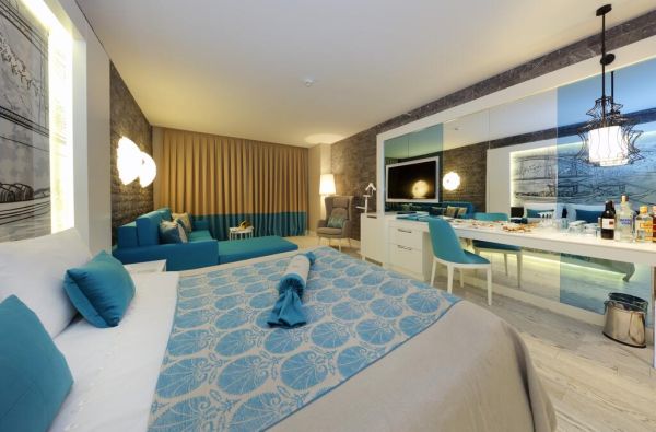 BELEKAS. Pabodo žiūrėti į kompiuterį? Metas padėti darbus į stalčių. Pagalvokite apie saulę, krištolo skaidrumo jūrą ir pakvieskite save tuo pasilepinti. Skrydis, 7 n. 5* SUENO HOTELS DELUXE BELEK viešbutyje su „ultra viskas įskaičiuota“ maitinimu!Tobula!