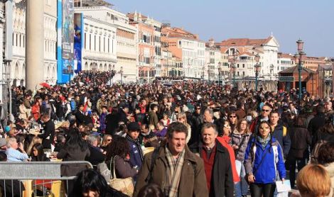 Italija. Venecijos karnavalas.