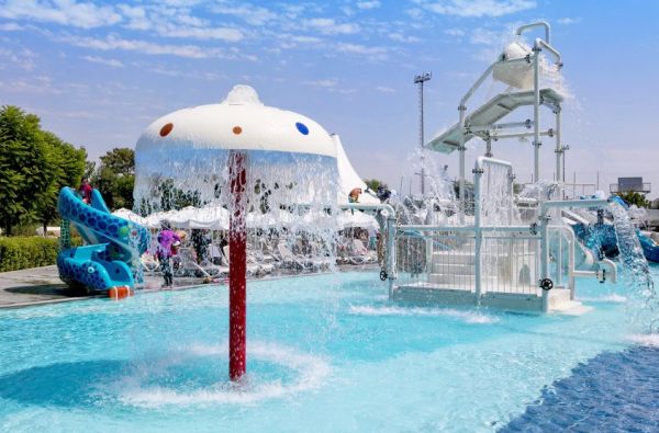 BELEKAS. Aktyvios vasaros atostogos Turkijoje su teniso rakete! TITANIC DELUXE GOLF BELEK 5* viešbutis – tobulas pasirinkimas aktyvaus poilsio mėgėjams! Skrydis, 7 nakvynės VIP klasės 5* viešbutyje su „ultra viskas įskaičiuota“ maitinimu