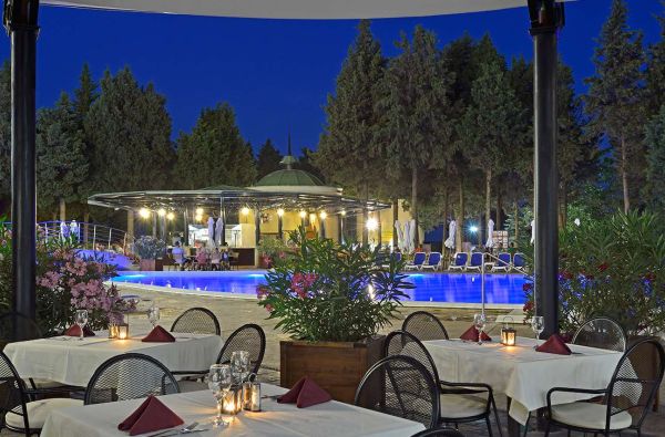 Kvapą gniaužiančios atostogos Bulgarijoje 5* viešbutyje SOL NESSEBAR PALACE su skrydžiu ir maitinimu  „viskas įskaičiuota“