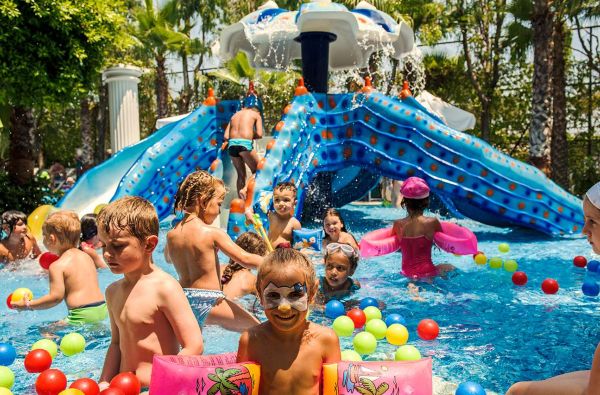 ANTALIJA. Pramogaukite su visa šeima Turkijoje! Savaitė poilsio kokybiškame DELPHIN PALACE 5* viešbutyje – tobulas pasirinkimas svajonių atostogoms! Skrydis, 7 nakvynės 5* viešbutyje su „ultra viskas įskaičiuota“ maitinimu