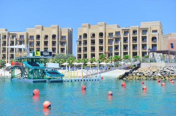 DUBAJUS. Pajuskite rytietiško svetingumo atmosferą DOUBLE TREE BY HILTON RESORT & SPA MARJAN ISLAND 5* viešbutyje. Skrydis, 7 n su pusryčiais tik nuo 1085 EUR
