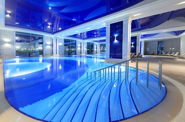 BELEKAS. Pabodo žiūrėti į kompiuterį? Metas padėti darbus į stalčių. Pagalvokite apie saulę, krištolo skaidrumo jūrą ir pakvieskite save tuo pasilepinti. Skrydis, 7 n. 5* SUENO HOTELS DELUXE BELEK viešbutyje su „ultra viskas įskaičiuota“ maitinimu!Tobula!