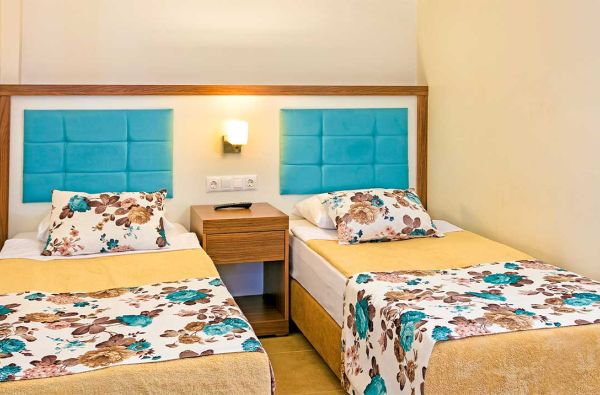 FETIJA. Išsvajotosios atostogos Turkijoje CLUB TUANA 5* viešbutyje - tikra dovana sau! Skrydis, 7 nakvynės, maitinimas "ultra viskas įskaičiuota" - viskas už puikią kainą!