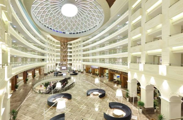 BELEKAS. Pabodo žiūrėti į kompiuterį? Metas padėti darbus į stalčių. Pagalvokite apie saulę, krištolo skaidrumo jūrą ir pakvieskite save tuo pasilepinti. Skrydis, 7 n. 5* SUENO HOTELS DELUXE BELEK viešbutyje su „ultra viskas įskaičiuota“ maitinimu!Tobula!