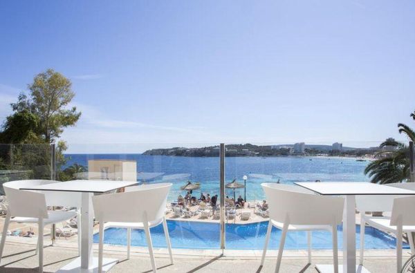 Magalufas. Viliojanti Maljorka: žydra jūra, balto smėlio paplūdimiai... Skrydis, 7n. viešbutyje  BAHIA PRINCIPE SUNLIGHT CORAL PLAYA 4*, su pusryčiais ir vakarienėmis - nuo 609 €!