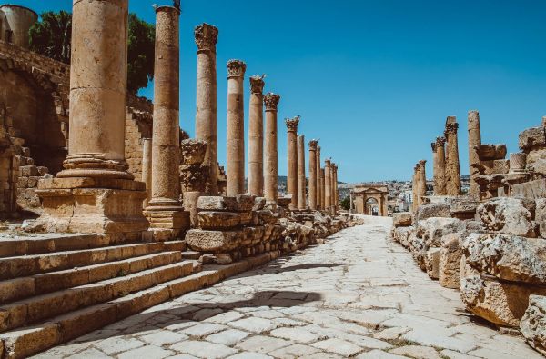 JORDANIJA – dykumų paslaptys, Petros stebuklas su poilsiu prie Raudonosios jūros 12d.