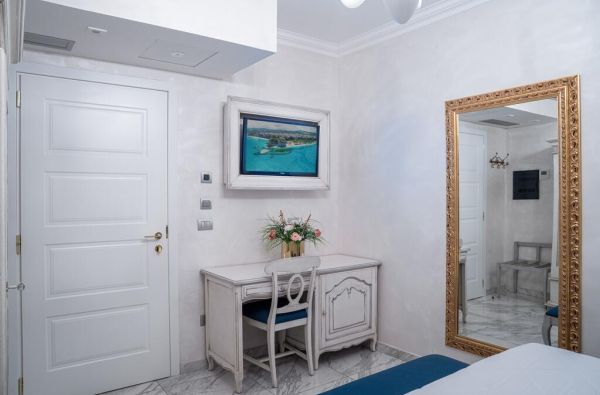 KALABRIJA. Buon Giorno Italija! Atraskite dar netyrinėtą Pietų Italijos perlą, kurį įsimylėsite iš pirmo žvilgsnio. Stebėkite paveikslo vertą spalvingą saulėlydį, mėgaukitės nuostabia gamta. Skrydis, 7n. 4* viešbutyje COLOMBA D'ORO su pusryčiais!