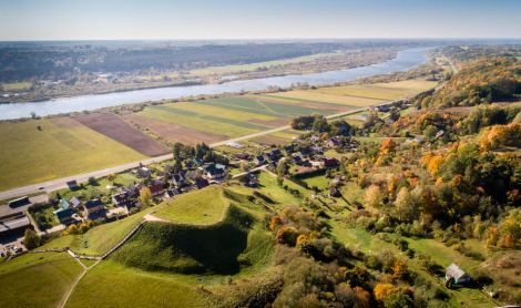 Seredžiaus piliakalnis.